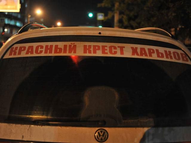 Товариство Червоного Хреста везе в зону АТО чергову партію гуманітарки (Фото) Товариство Червоного Хреста везе в зону АТО чергову партію гуманітарки (Фото)