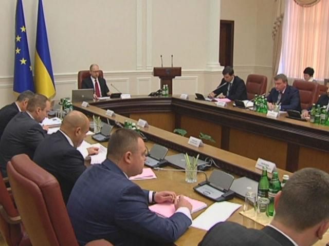 Правительство рассмотрит вопрос дополнительной подготовки к осенне-зимнему периоду Правительство рассмотрит вопрос дополнительной подготовки к осенне-зимнему периоду