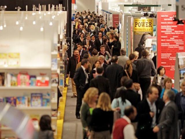 Крупнейшая в мире книжная выставка открылась во Франкфурте Крупнейшая в мире книжная выставка открылась во Франкфурте