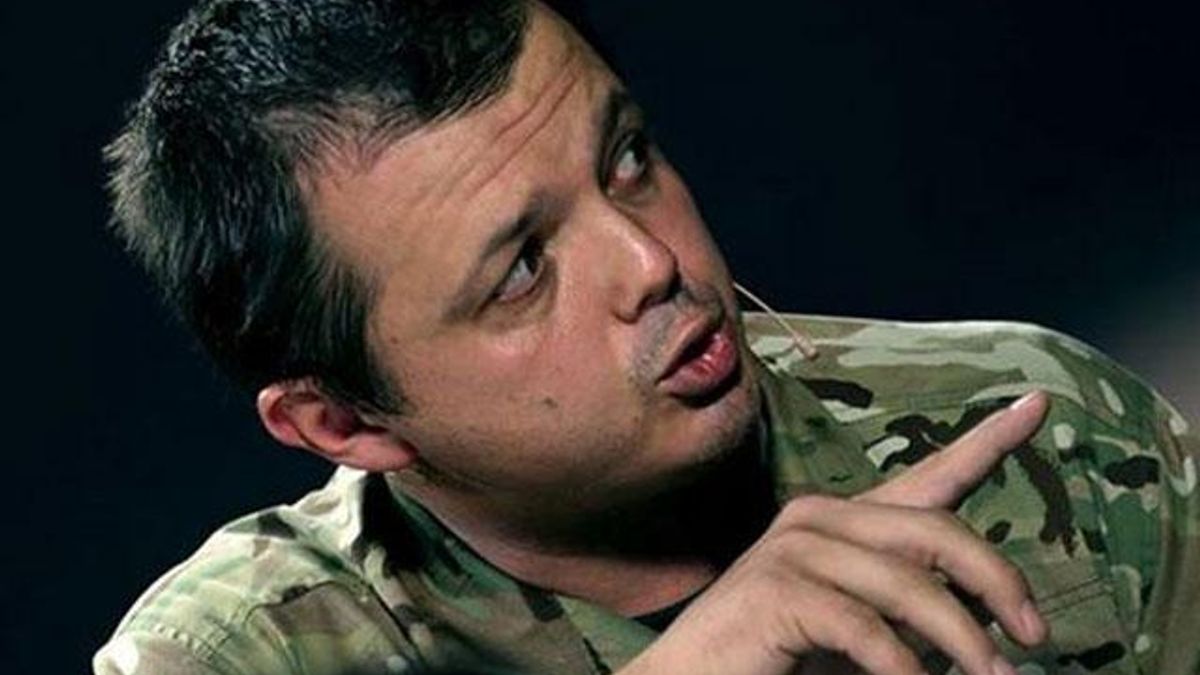Сбежал весь сектор "Д", — Семенченко об "иловайской трагедии" Сбежал весь сектор "Д", — Семенченко об "иловайской трагедии"