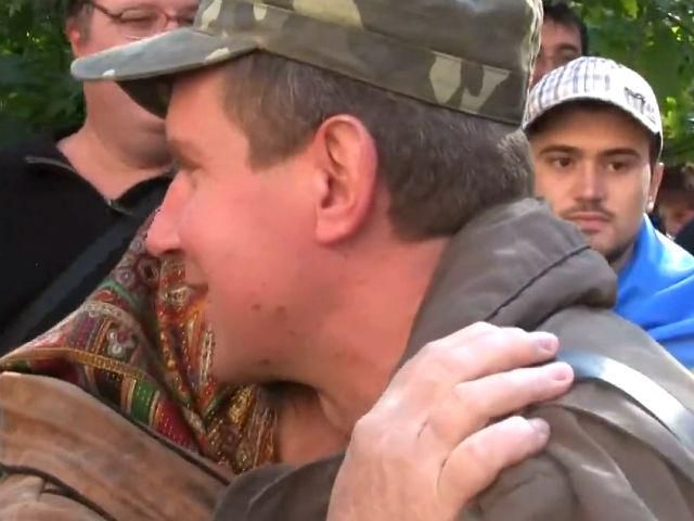 У харківську школу прийшли 3 бійців АТО (Відео) У харківську школу прийшли 3 бійців АТО (Відео)