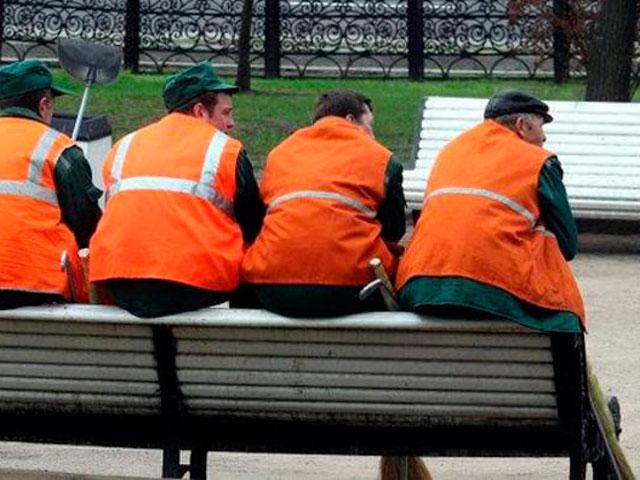 У Києві вчетверо скоротять кількість ЖЕКів У Києві вчетверо скоротять кількість ЖЕКів