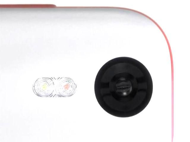 Компанія HTC представила смартфон з двома камерами Компанія HTC представила смартфон з двома камерами