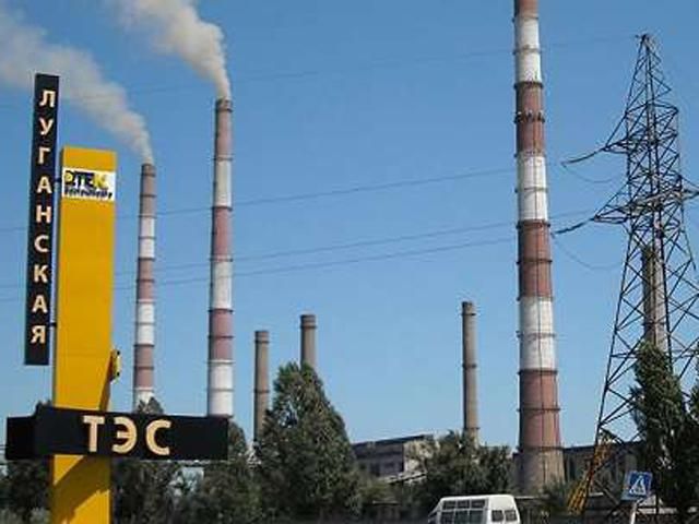 Терористи прямою наводкою з танків обстріляли ТЕС у Щасті Терористи прямою наводкою з танків обстріляли ТЕС у Щасті