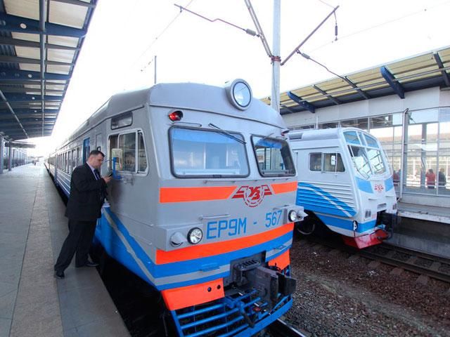 В Киеве вернули городские электрички: "наземное метро" будет курсировать каждые 15 минут
