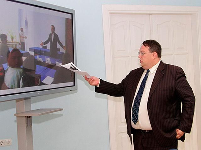 МВС розпочало провадження щодо Ківалова, Добкіна та інших за підкуп виборців МВС розпочало провадження щодо Ківалова, Добкіна та інших за підкуп виборців