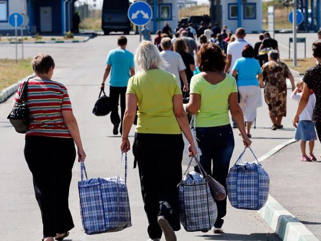 РФ спростила процедуру отримання статусу переселенців для громадян України