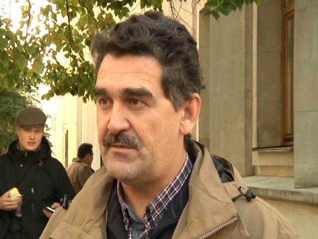 Самопроголошена влада заважатиме кримчанам проголосувати на виборах до ВР, — експерти Самопроголошена влада заважатиме кримчанам проголосувати на виборах до ВР, — експерти