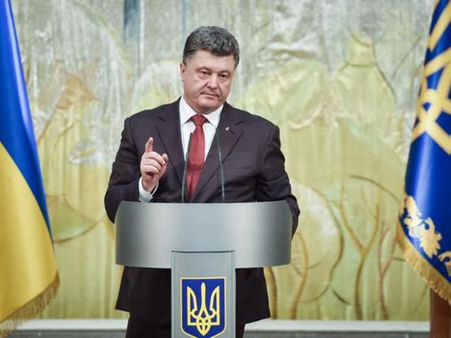 Порошенко не осуждает снос памятника Ленину в Харькове Порошенко не осуждает снос памятника Ленину в Харькове