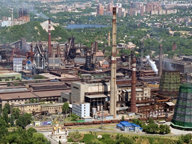 Донецкий металлургический завод снова заработал
