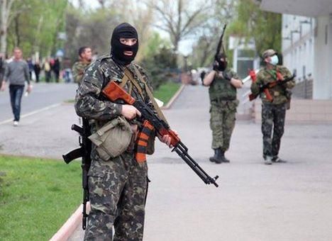 Терористи продовжують атакувати один одного, — Тимчук Терористи продовжують атакувати один одного, — Тимчук