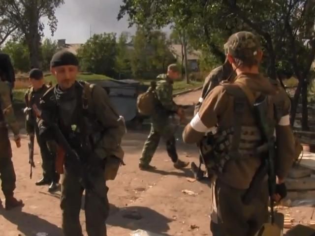Ситуація на сході: група терористів відійшла до Горлівки, загубилася розвідка РФ