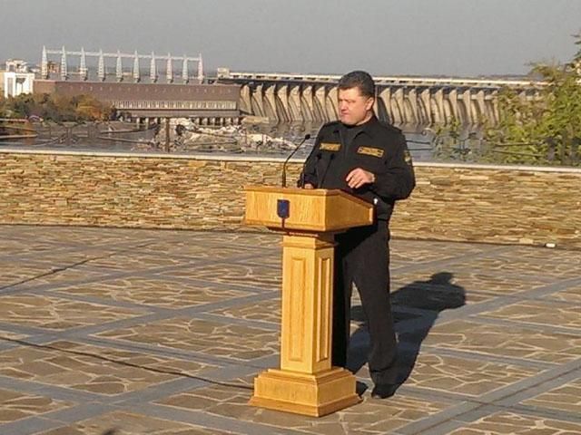 Порошенко представив Полторака на Хортиці Порошенко представив Полторака на Хортиці
