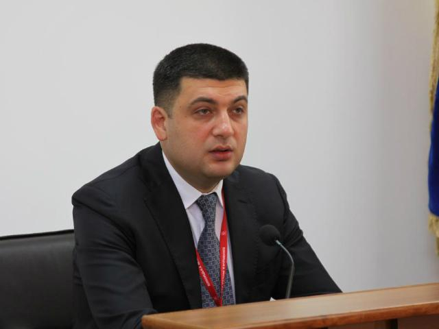 В Україні зменшать споживання дефіцитних марок вугілля, — Гройсман
