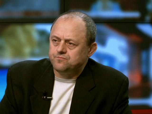 Отход войск РФ — это пока что маневры, — эксперт Отход войск РФ — это пока что маневры, — эксперт