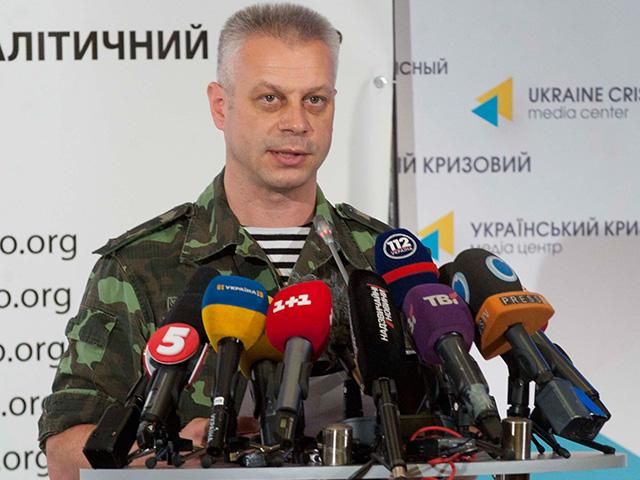Террористы и войска РФ не прекращают воздушную разведку, — СНБО