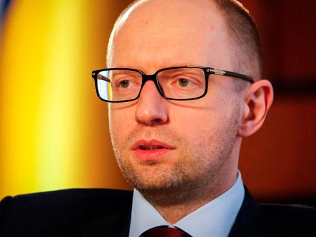 Международные институты выделили на "Стену" 500 млн грн, — Яценюк Международные институты выделили на "Стену" 500 млн грн, — Яценюк