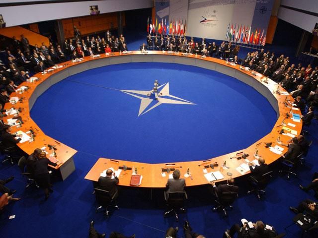 До сих пор нет крупномасштабных перемещений российских войск, — НАТО До сих пор нет крупномасштабных перемещений российских войск, — НАТО