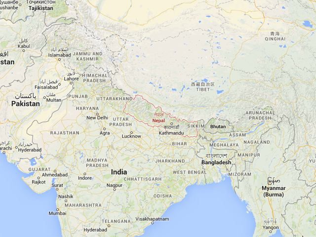 В горах Непала погибли 17 альпинистов В горах Непала погибли 17 альпинистов