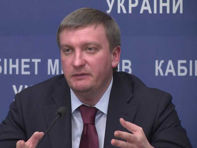 Закон про люстрацію є справедливим та не є вибірковим, — Петренко Закон про люстрацію є справедливим та не є вибірковим, — Петренко