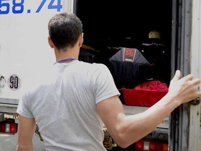 Російські родини шукають в Україні 131 військового РФ,— СБУ (Відео) Російські родини шукають в Україні 131 військового РФ,— СБУ (Відео)