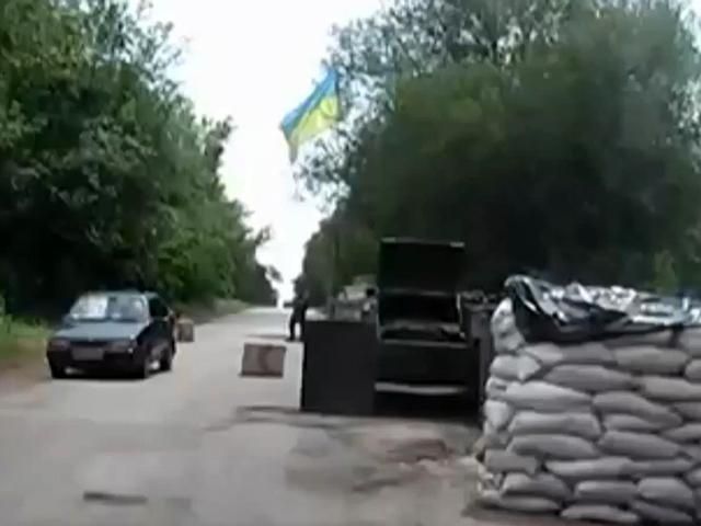 Ситуация возле Бахмутки: в окружении — более 100 силовиков, есть раненые и погибшие Ситуация возле Бахмутки: в окружении — более 100 силовиков, есть раненые и погибшие