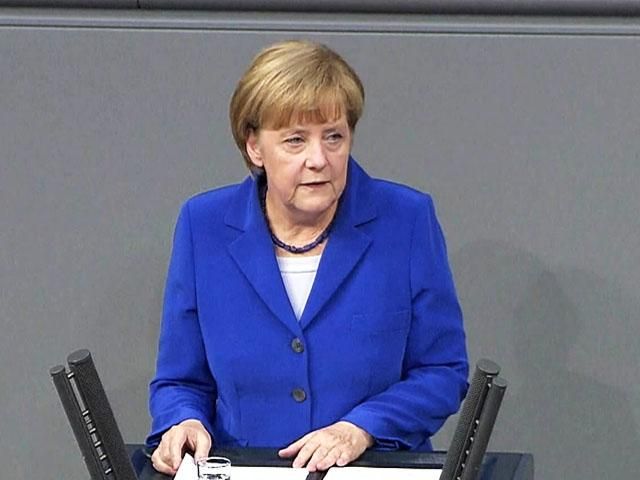 Нарушение территориальной целостности Украины не останется без последствий, — Меркель