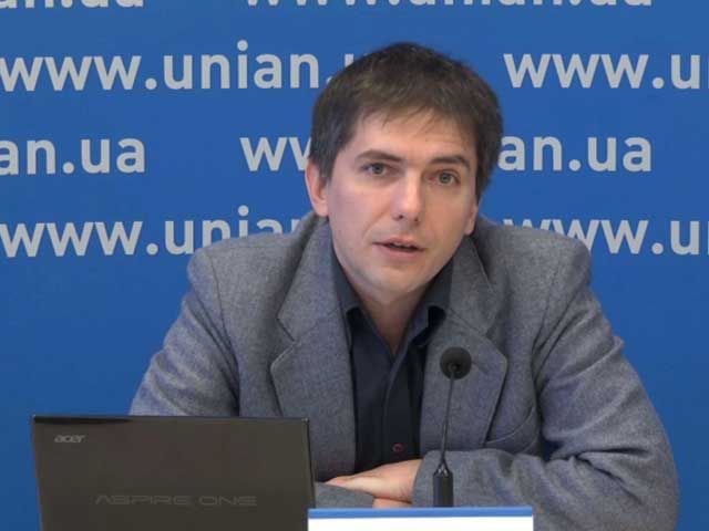Большинство украинцев поддерживает евроинтеграцию, но за внеблоковый статус, — эксперт