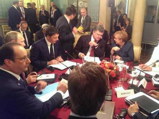 Добрая и позитивная, — Путин о встрече с Порошенко в Милане Добрая и позитивная, — Путин о встрече с Порошенко в Милане