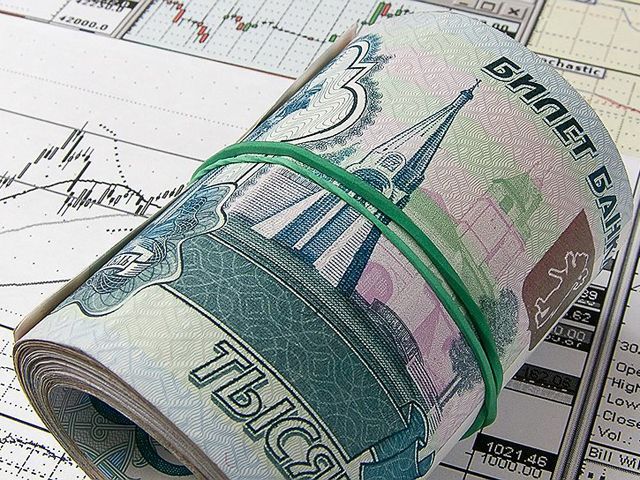 Один день сдерживания падения рубля стоил Кремлю почти $1 млрд