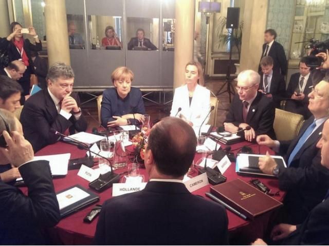 Дипломати стверджують, що жодна країна ЄС не хоче пом'якшувати санкції проти Росії Дипломати стверджують, що жодна країна ЄС не хоче пом'якшувати санкції проти Росії