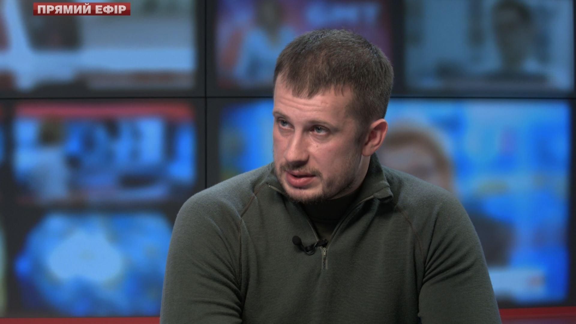 Тільки армія на кордоні зможе стримати ворога, а не "Стіна", — Білецький Тільки армія на кордоні зможе стримати ворога, а не "Стіна", — Білецький