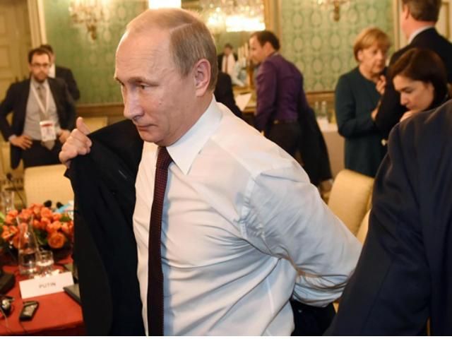 Путин назвал закон об особом статусе Донбасса шагом в правильном направлении Путин назвал закон об особом статусе Донбасса шагом в правильном направлении