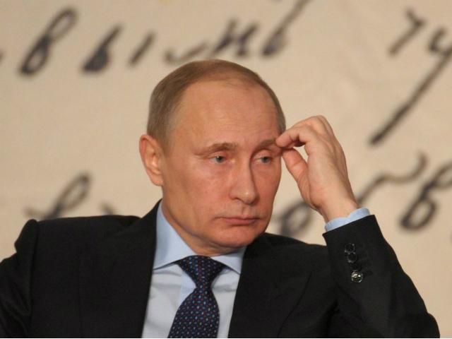 Росія моніторитиме безпілотниками лінії розмежування в Україні, — Путін