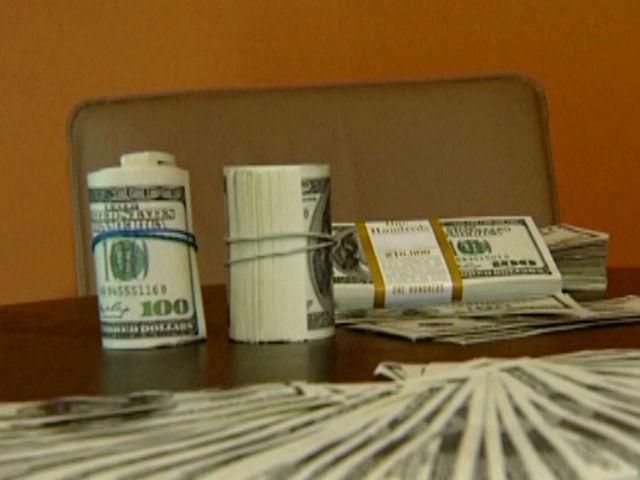 Обсяг зовнішнього боргу України вже становить 69 мільярдів доларів Обсяг зовнішнього боргу України вже становить 69 мільярдів доларів