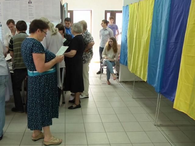 За тиждень — позачергові вибори до Верховної Ради За тиждень — позачергові вибори до Верховної Ради