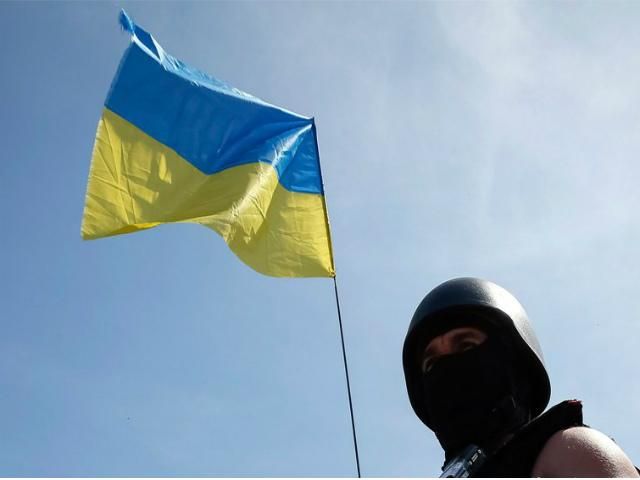Зі Львова у зону АТО відправилися 40 десантників Зі Львова у зону АТО відправилися 40 десантників