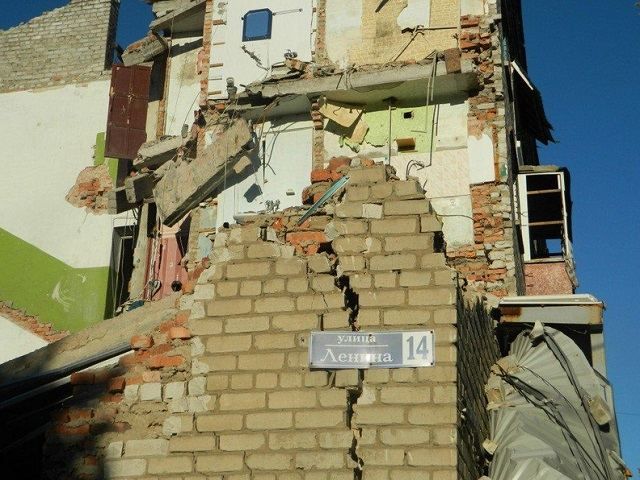 В Донецке - бои (Фото. Видео. Комментарии) В Донецке - бои (Фото. Видео. Комментарии)