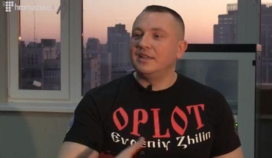 "Оплотовцы" ищут в Донецке добровольцев для штурма аэропорта "Оплотовцы" ищут в Донецке добровольцев для штурма аэропорта