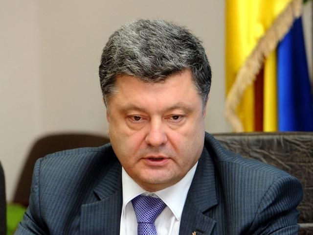 Донбас сам вижити не здатен, — Президент