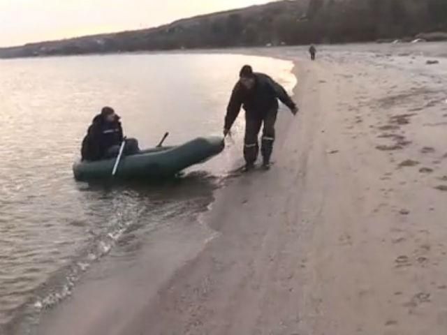 Несмотря на боевые действия, в Мариуполе традиционный осенний лов бычков