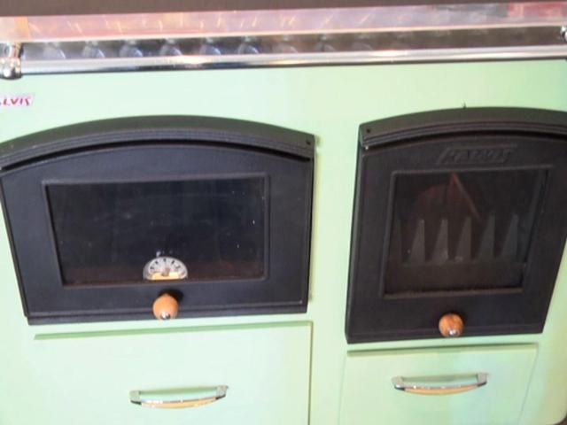 Українці масово встановлюють котли на біомасі (Відео) Українці масово встановлюють котли на біомасі (Відео)