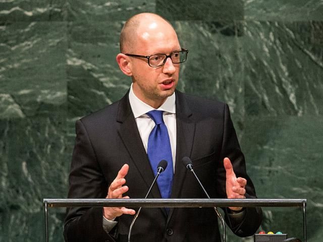 Яценюк надеется, что власть в Украине очистят за 2 года Яценюк надеется, что власть в Украине очистят за 2 года