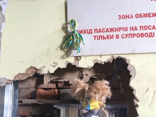 Дві атаки на аеропорт Донецька відбито, — штаб АТО