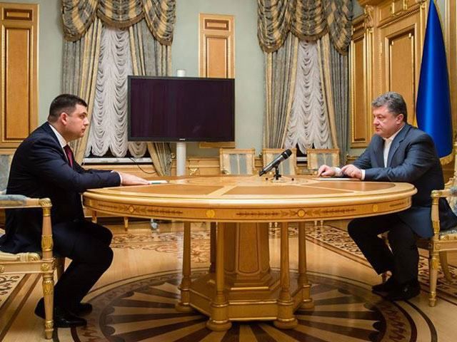 Порошенко поручил до конца недели начать отопительный сезон Порошенко поручил до конца недели начать отопительный сезон