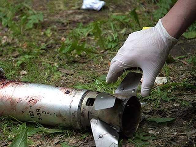 В Донецке до поздней ночи не прекращались взрывы В Донецке до поздней ночи не прекращались взрывы