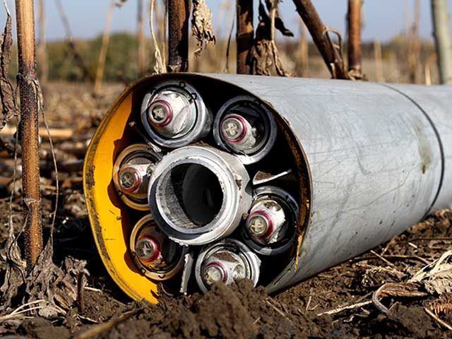 HRW обвинила украинскую армию в применении кассетных боеприпасов. Военные отрицают