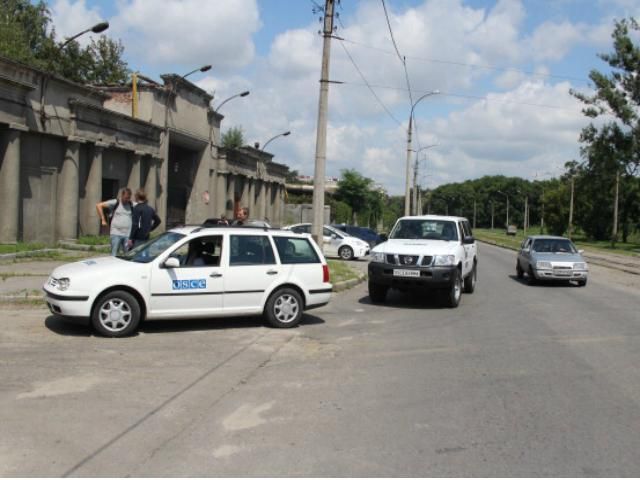 Украина просит направить наблюдателей ОБСЕ на 20 российских пограничных пунктов Украина просит направить наблюдателей ОБСЕ на 20 российских пограничных пунктов