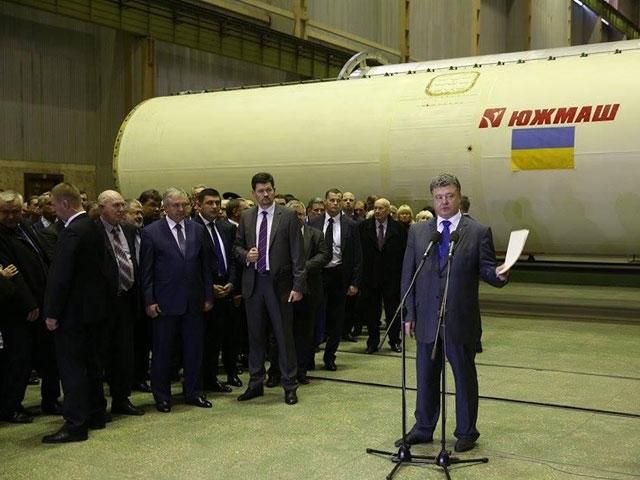 Державного замовлення на високоточну зброю не було з 2009 року, — Порошенко Державного замовлення на високоточну зброю не було з 2009 року, — Порошенко