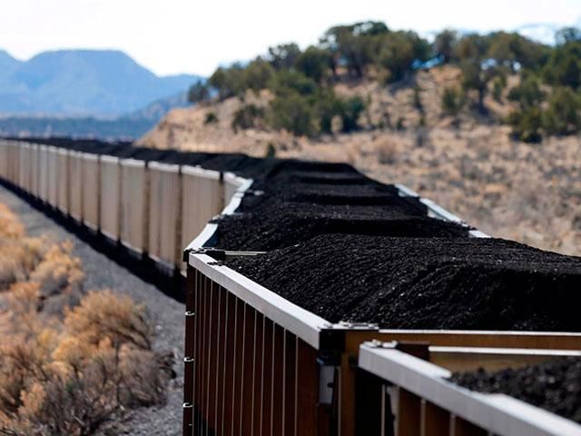 Террористы готовы поставлять уголь в Крым уже на этой неделе Террористы готовы поставлять уголь в Крым уже на этой неделе